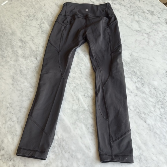 Lululemon High Rise Leggings - Picture 4 of 6